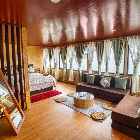 Monratino Himadrie -2 Mins Walk From Mall Road - All Rooms Have Kanchenjunga Mountain View Dardżyling Zewnętrze zdjęcie