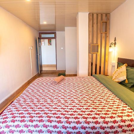 Monratino Himadrie -2 Mins Walk From Mall Road - All Rooms Have Kanchenjunga Mountain View Dardżyling Zewnętrze zdjęcie