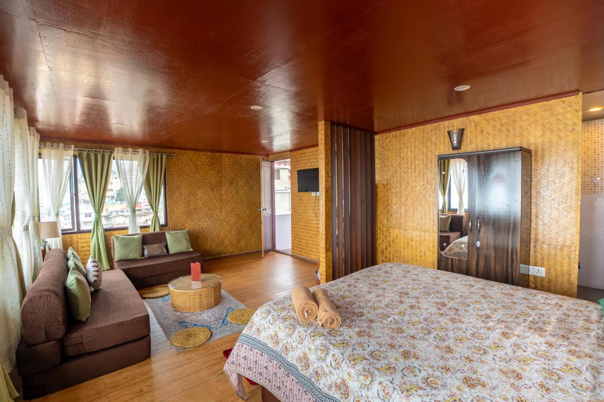 Monratino Himadrie -2 Mins Walk From Mall Road - All Rooms Have Kanchenjunga Mountain View Dardżyling Zewnętrze zdjęcie