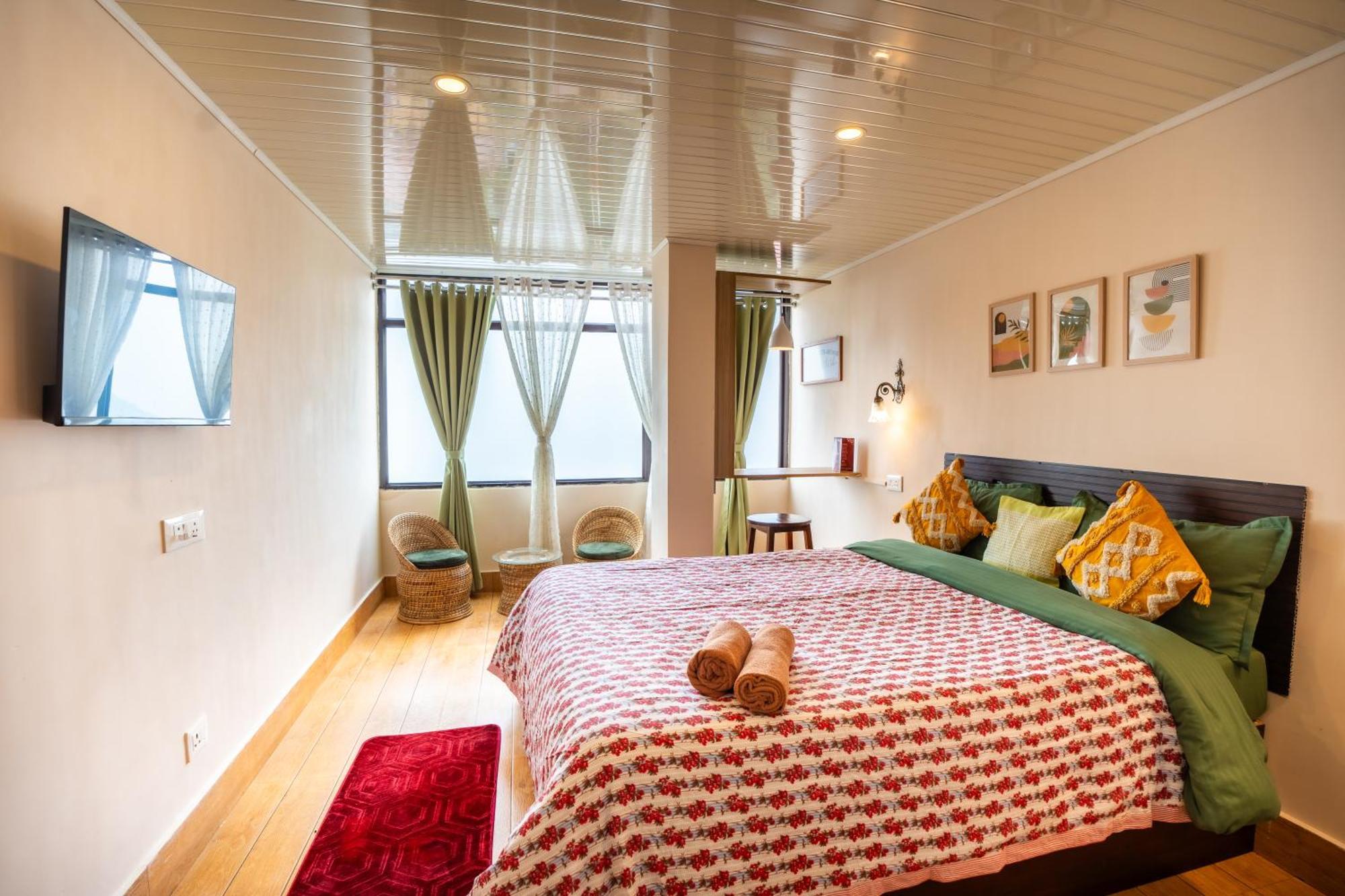 Monratino Himadrie -2 Mins Walk From Mall Road - All Rooms Have Kanchenjunga Mountain View Dardżyling Zewnętrze zdjęcie