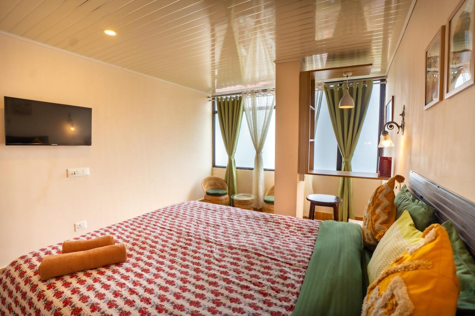 Monratino Himadrie -2 Mins Walk From Mall Road - All Rooms Have Kanchenjunga Mountain View Dardżyling Zewnętrze zdjęcie